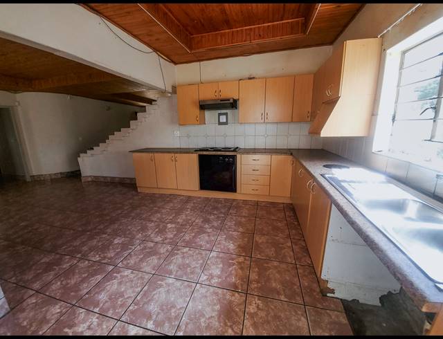 4 BEDROOM HOUSE FOR SALE IN VAALPARK
